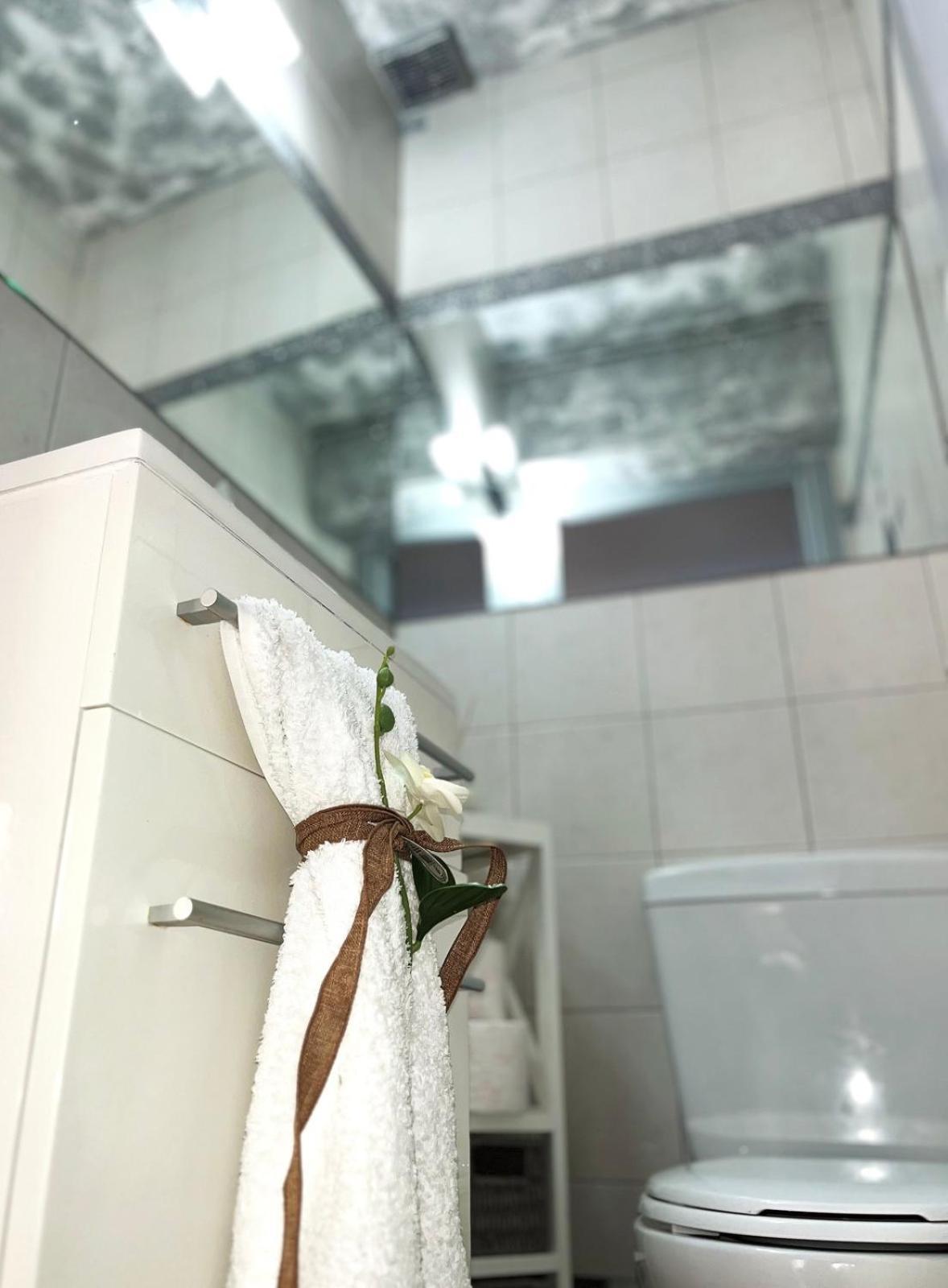 Diamond City Lux Apartment Аргостолион Экстерьер фото